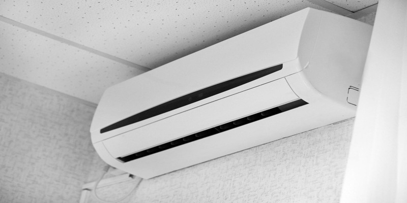 Wall-mounted AC unit that may trigger allergies