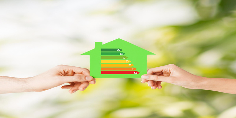 Energy efficiency rating house, showing smart sensor benefits.