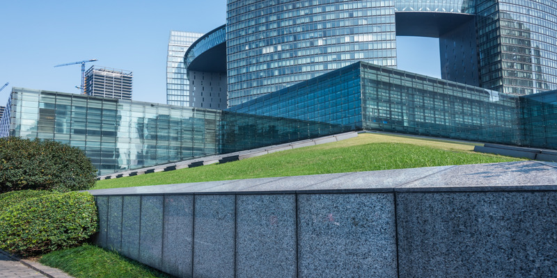 modern commercial building green roof energy efficiency