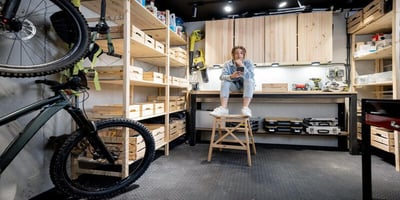 install an air conditioner in a garage