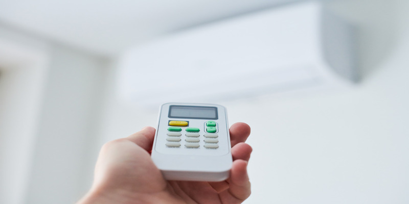 Universal ac remote.