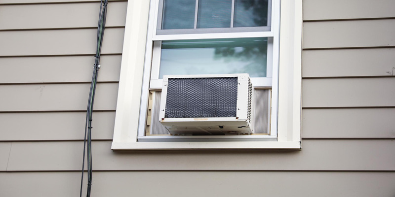 Window ac unit.
